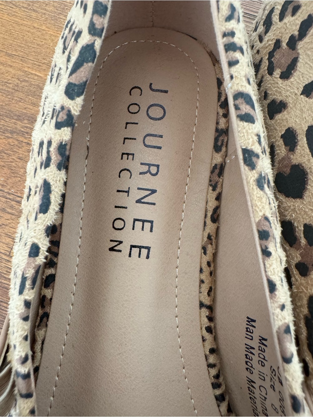 Journee Collection Leopard Print Pointed Toe Mary Jane Flats - Picture 2 of 8